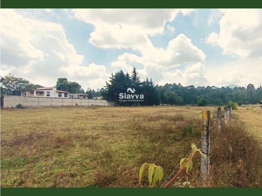 أرض ﻓﻲ Valle de Bravo, Estado de México