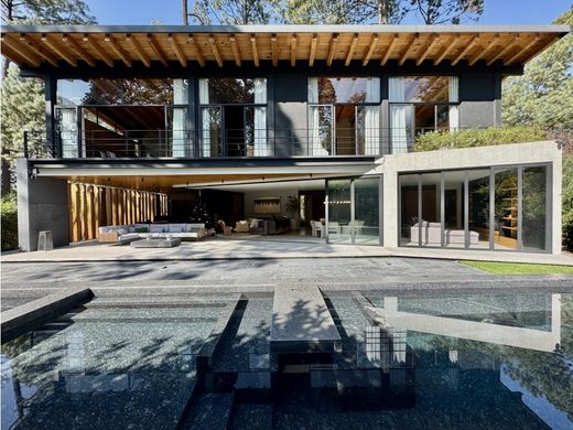 Complesso residenziale a Valle de Bravo, Messico (stato federato)