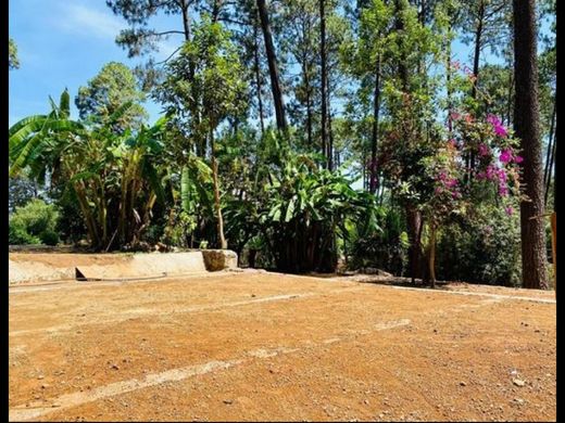 Terreno a Valle de Bravo, Messico (stato federato)