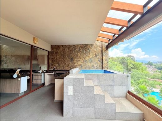 Πολυτελή κατοικία σε Valle de Bravo, Estado de México