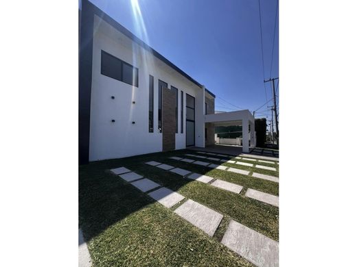 Luxus-Haus in Atlatlahucan, Morelos