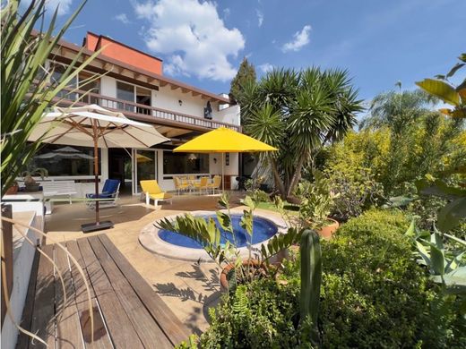 Luxury home in Valle de Bravo, Estado de México