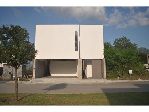 Luxury home in Santiago, Nuevo León