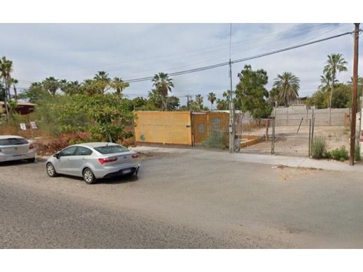 Grond in La Paz, Baja California Sur