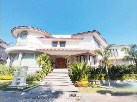 Casa de lujo en Huixquilucan, Estado de México
