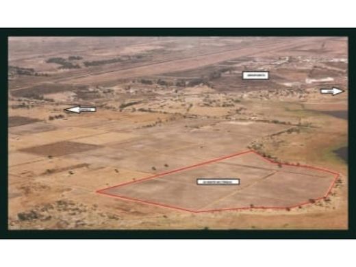 Terreno a Tlajomulco de Zúñiga, Jalisco