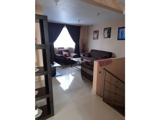 Luksusowy dom w Iztapalapa, Ciudad de México