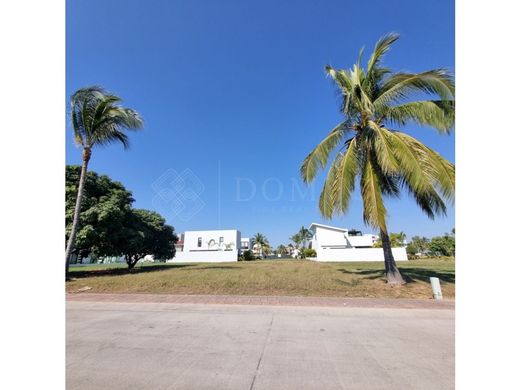 أرض ﻓﻲ Valle de Banderas, Bahía de Banderas