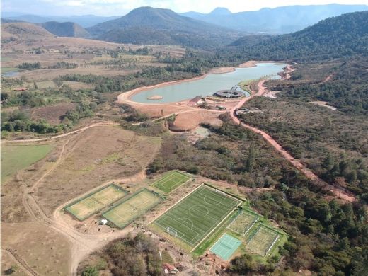 ‏בניין ב  Valle de Bravo, Estado de México