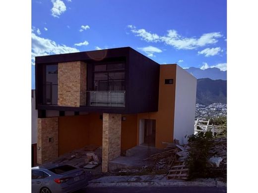 ‏בתי יוקרה ב  מונטריי, Monterrey