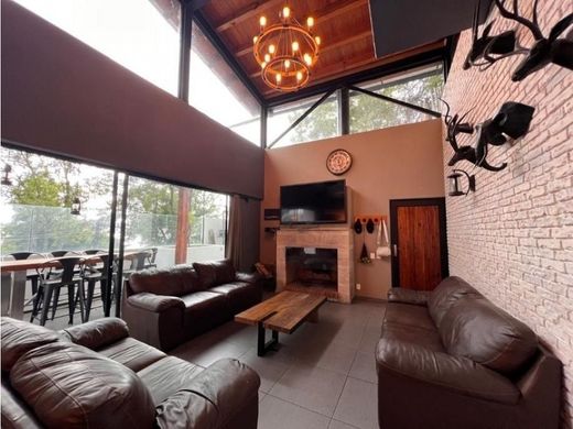 Luxury home in Valle de Bravo, Estado de México