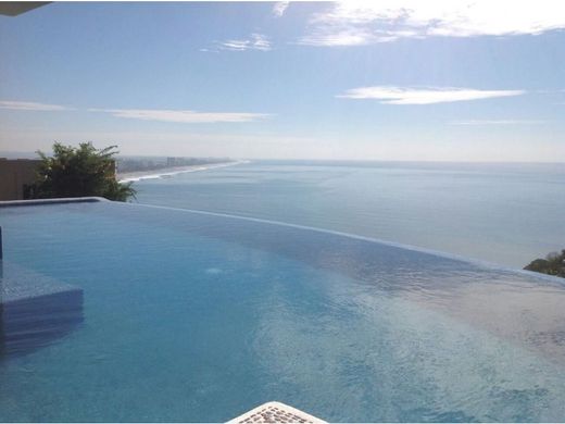 Casa di lusso a Acapulco de Juárez, Guerrero