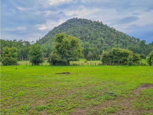 Terreno a Valle de Bravo, Messico (stato federato)