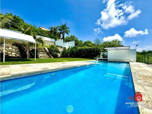 Luxury home in Xochitepec, Morelos