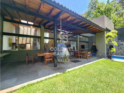 Luxury home in Valle de Bravo, Estado de México