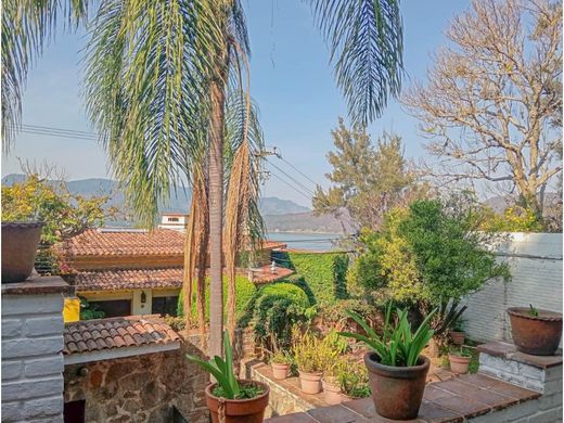 Luxury home in Valle de Bravo, Estado de México