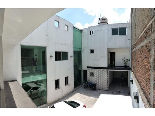 Kamienica w Tlalnepantla, Tlalnepantla de Baz