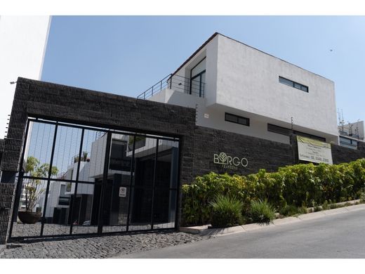 منزل ﻓﻲ Naucalpan de Juárez, Estado de México