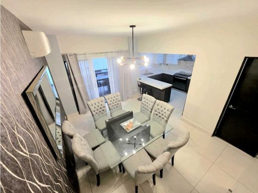 Luxury home in Escobedo, Arteaga