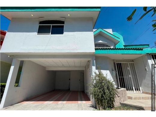 Casa de lujo en Puebla de Zaragoza, Puebla