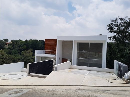 Luxury home in Ciudad López Mateos, Atizapán de Zaragoza