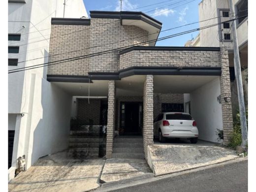 Luxury home in Monterrey, Nuevo León