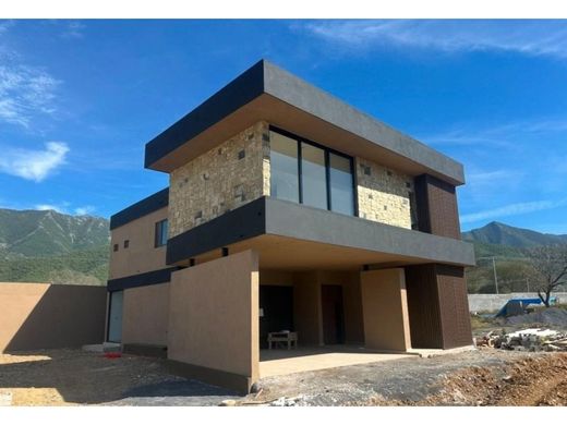 Luxury home in Santiago, Nuevo León