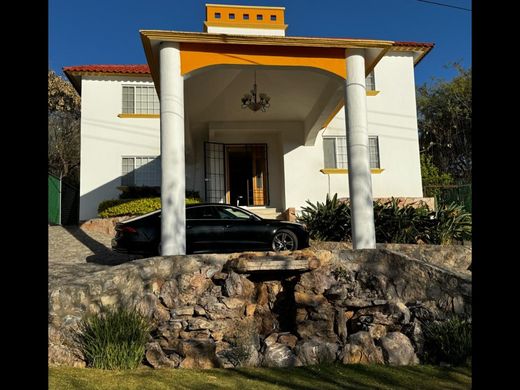 Элитный дом, Ixtapan de la Sal, Estado de México