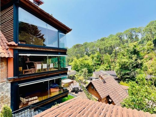 Luxury home in Valle de Bravo, Estado de México