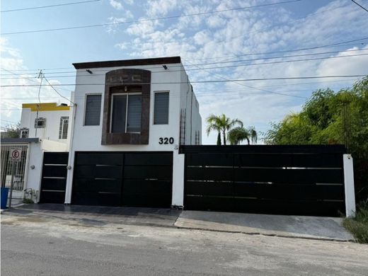 Casa de lujo en Apodaca, Estado de Nuevo León