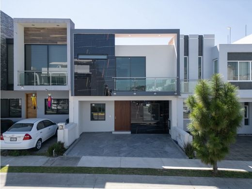 Casa de luxo - Zapopan, Jalisco