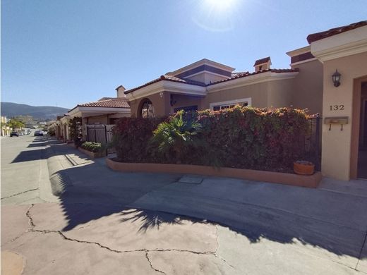 Элитный дом, Ensenada, Estado de Baja California