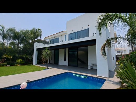 Luxury home in Emiliano Zapata, Morelos