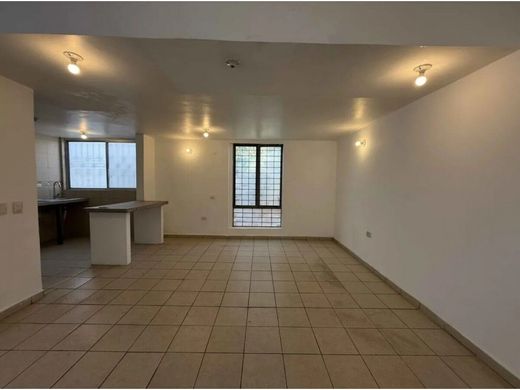 Casa de luxo - Monterrei, Monterrey