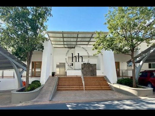 Apartment in San Pedro, China