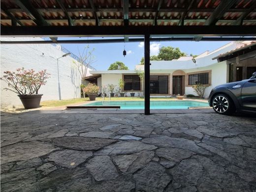 Luxus-Haus zu verkaufen in Tuxtla Gutiérrez
