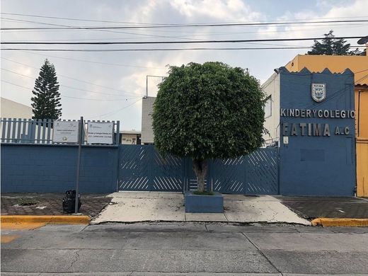 Luxus-Haus in Naucalpan de Juárez, México (Bundesstaat)