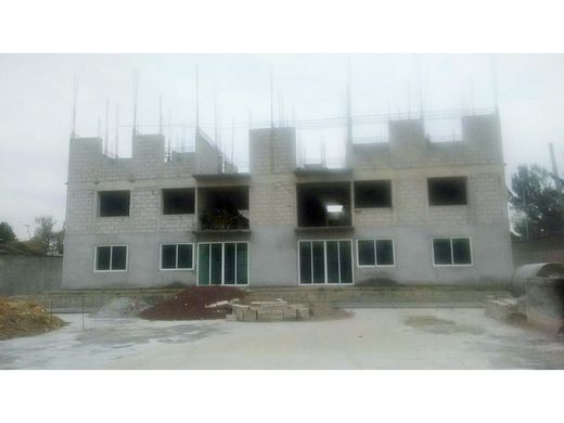 Coacalco, メヒコ州のアパートメント