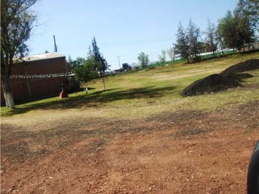 Land in Teoloyucan, Estado de México