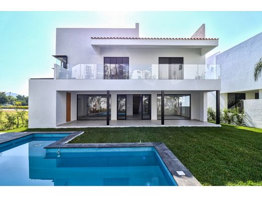 Luxus-Haus in Cuernavaca, Morelos