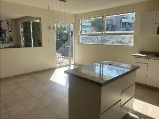 منزل ﻓﻲ Naucalpan de Juárez, Estado de México