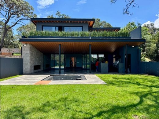 Жилой комплекс, Валье-де-Браво, Valle de Bravo