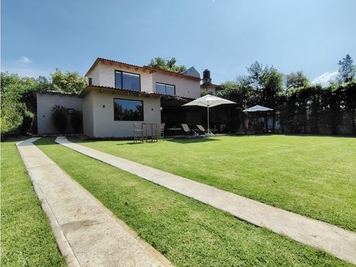 Элитный дом, Валье-де-Браво, Valle de Bravo