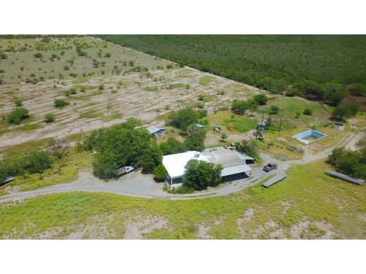 Ferme à Ciudad Sabinas Hidalgo, Sabinas Hidalgo