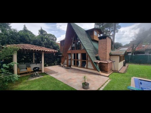 Шале, Валье-де-Браво, Valle de Bravo