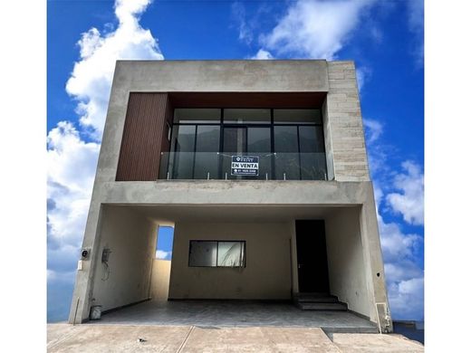 Luxury home in García, Nuevo León