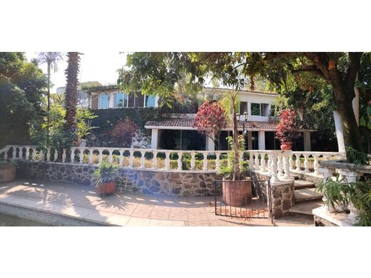 豪宅  Cuernavaca, 莫雷洛斯州