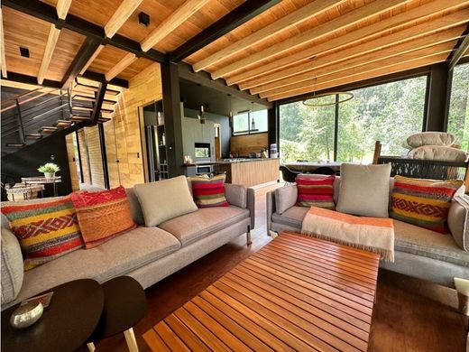 Residential complexes in Valle de Bravo, Estado de México