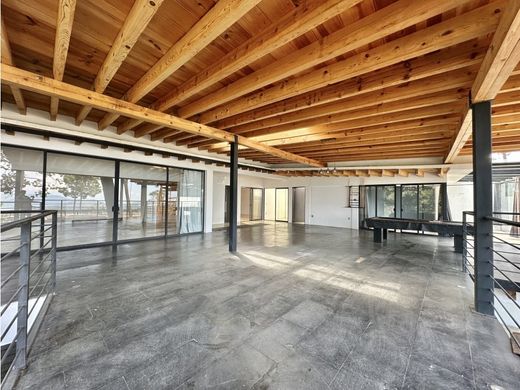 Residential complexes in Valle de Bravo, Estado de México