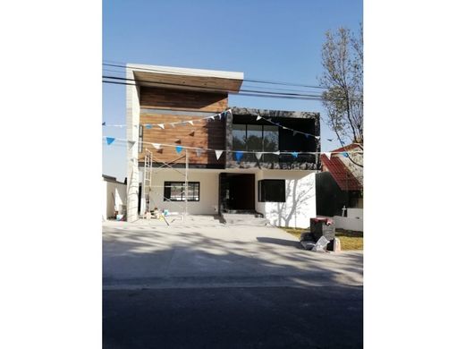 Ciudad López Mateos, Atizapán de Zaragozaの高級住宅